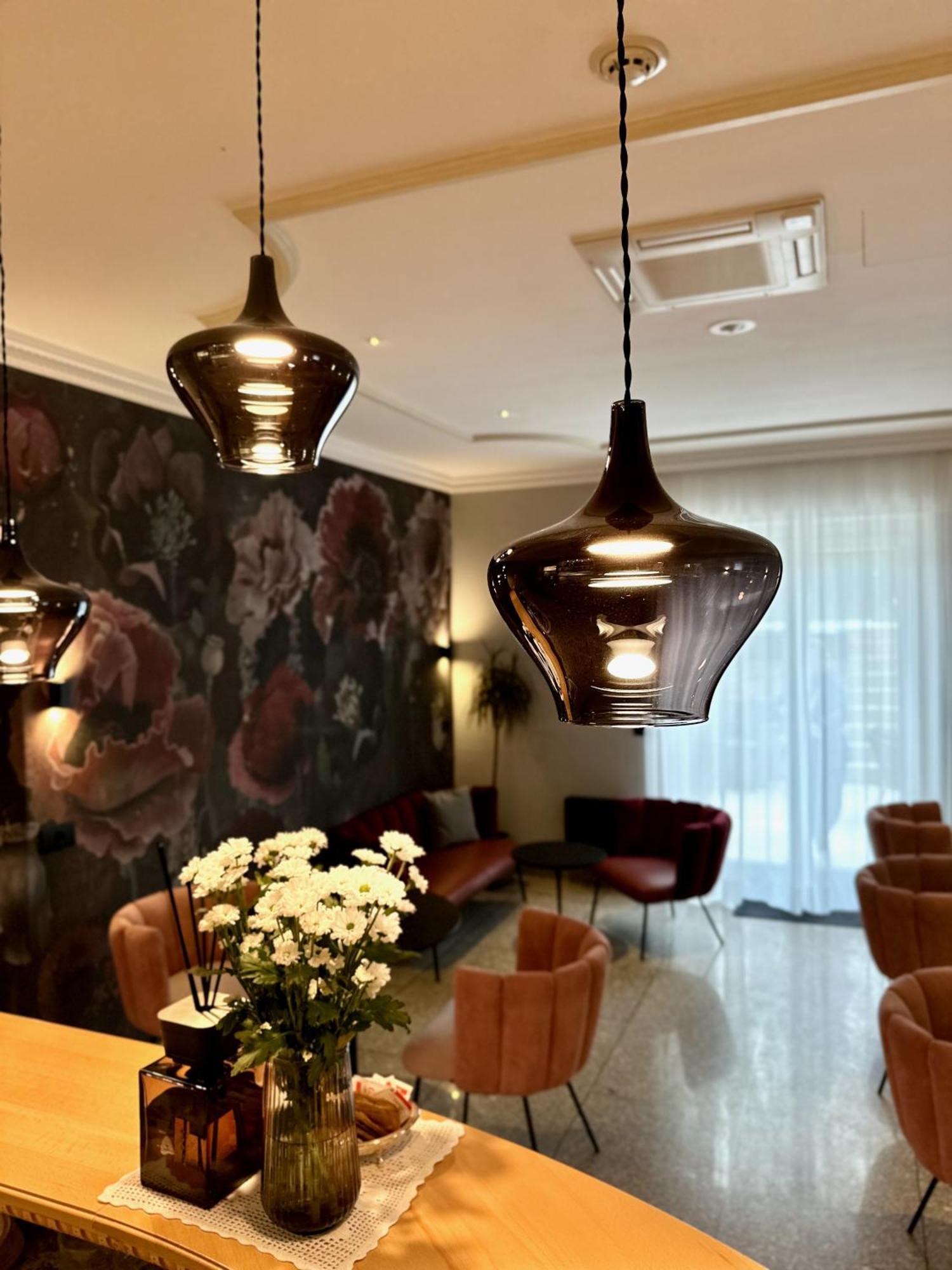 Windsor Merano Hotel & Suites エクステリア 写真